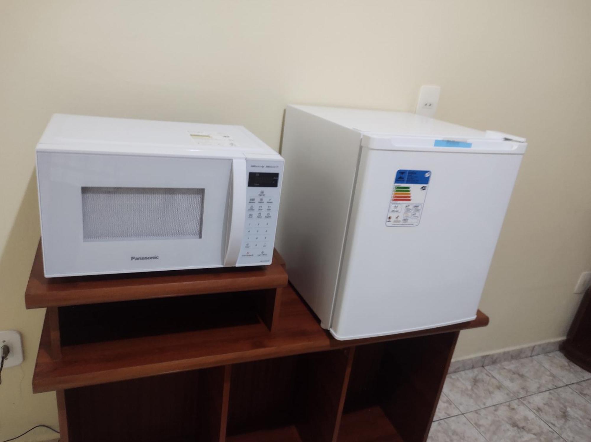 Quarto Confortavel Com Garagem 올람브라 외부 사진